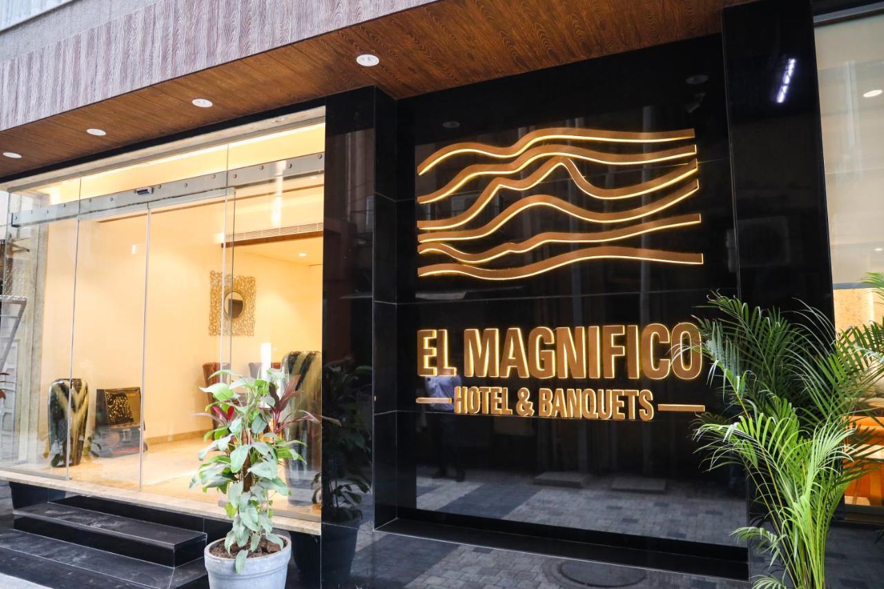 Hotel El Magnifico Surat Ngoại thất bức ảnh