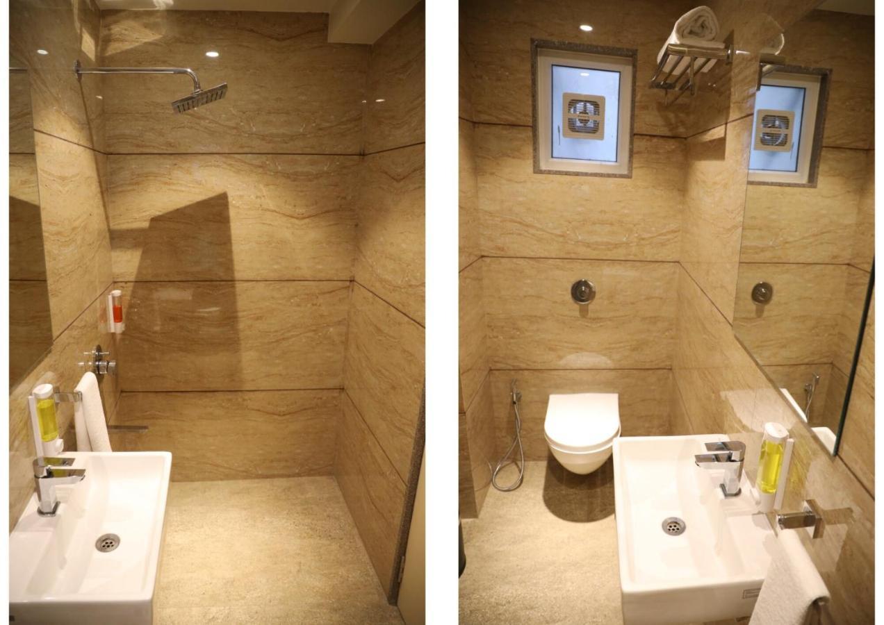 Hotel El Magnifico Surat Ngoại thất bức ảnh